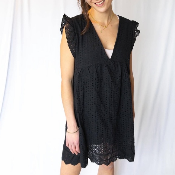 Eyelet Dress - Picture 2 of 4